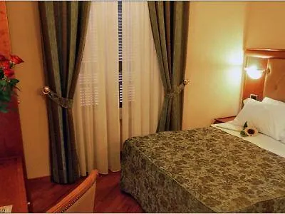 Hotel Serena Srl 3*